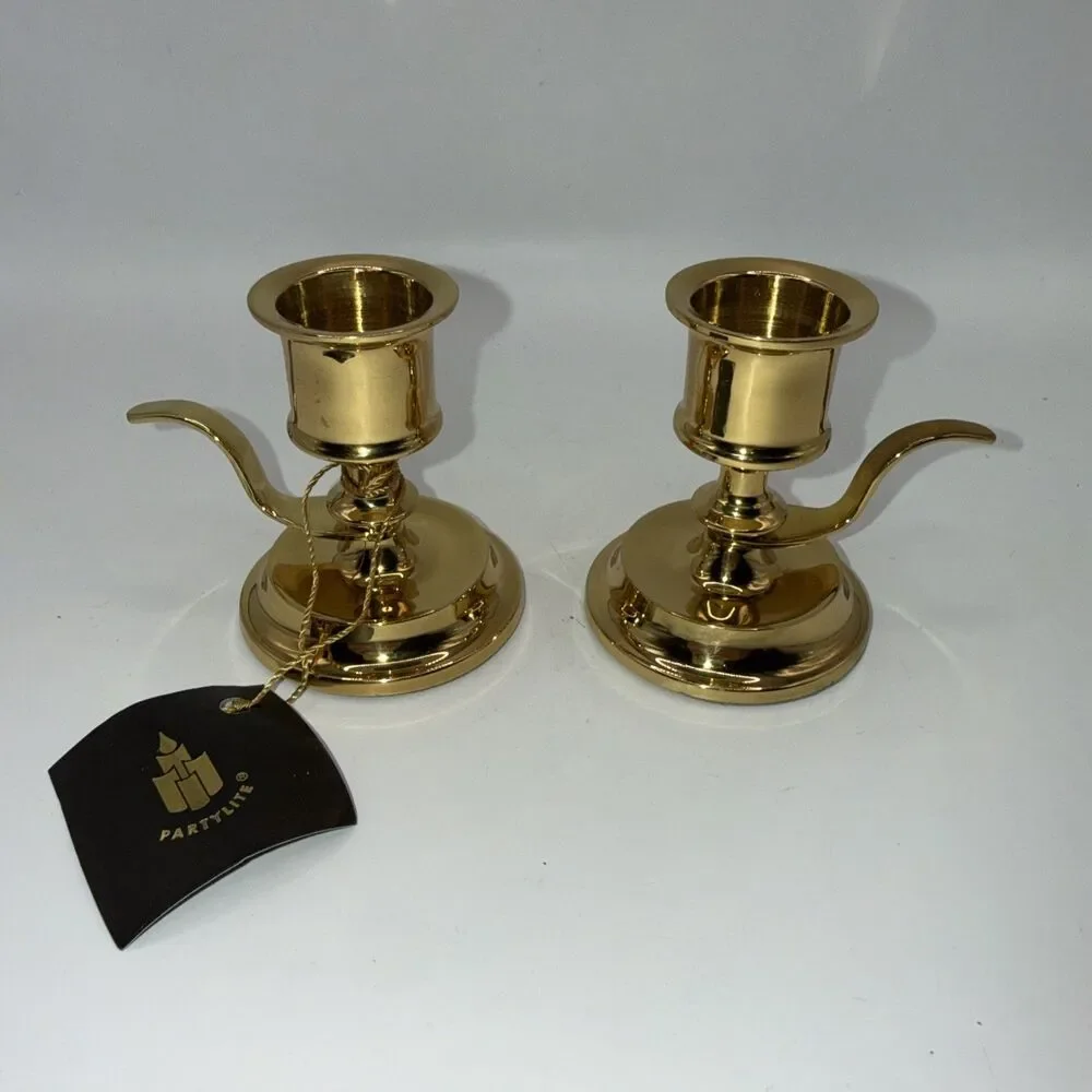 2 Vintage Brass 2.5”H Candle Holders ‘PARTYLITE’ For Tapers Thumb Handles - Picture 1 of 5